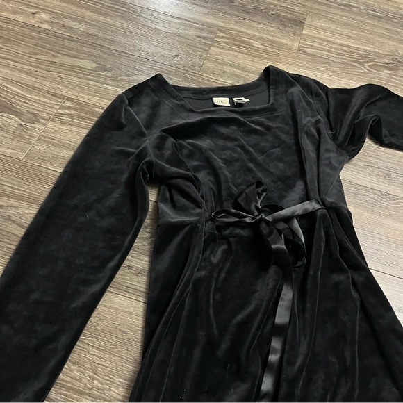 90s Canadian Vintage LL Bean Velvet Maxi Dress (Black) Size Large - Picture 7 of 9